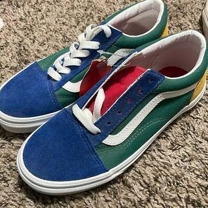 NWT Yacht Club Old Skool Vans
